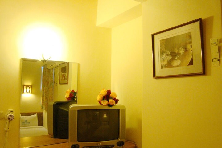 Room 31 of 39