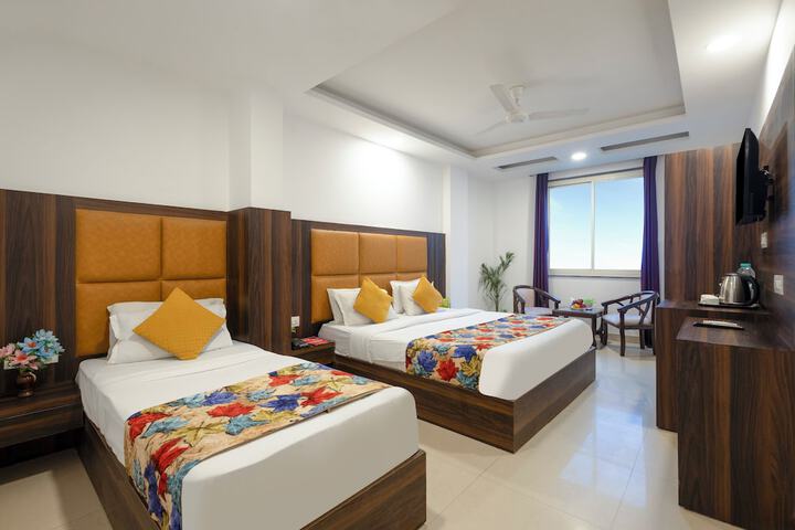 Room 3 of 15