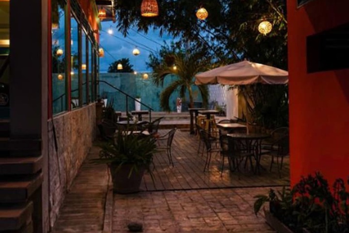 Terrace/Patio 47 of 48
