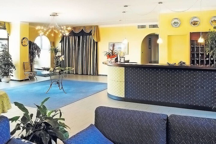 Hotel Interior 2 of 31
