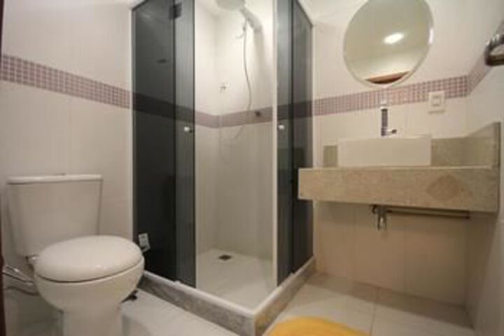 Room 2 of 22