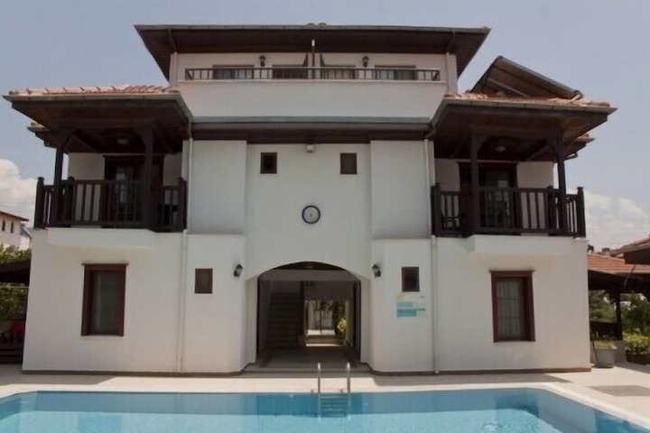 Erdem Hotel in Ula