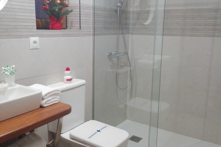 Room 15 of 29