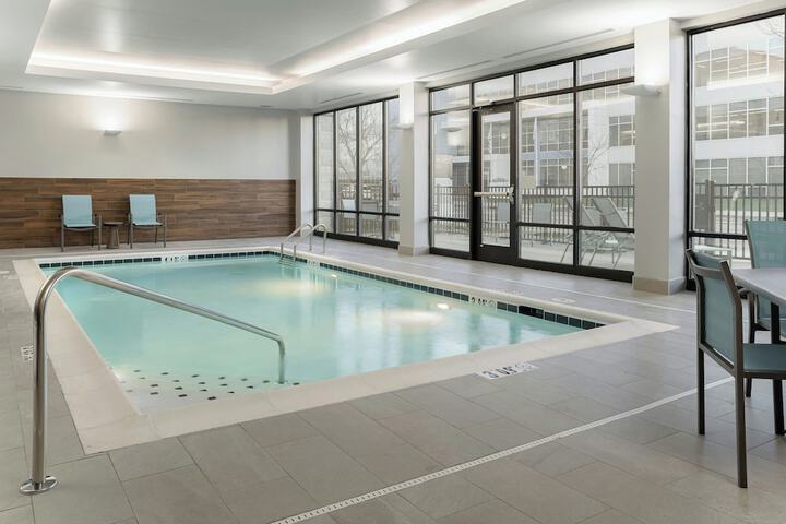 Photo of Fairfield by Marriott Inn & Suites Cincinnati Oakley Pool
