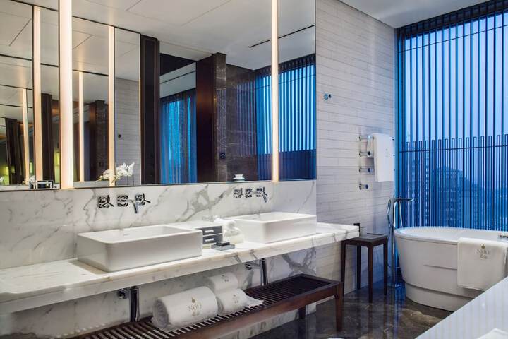 Bathroom Interior Photo