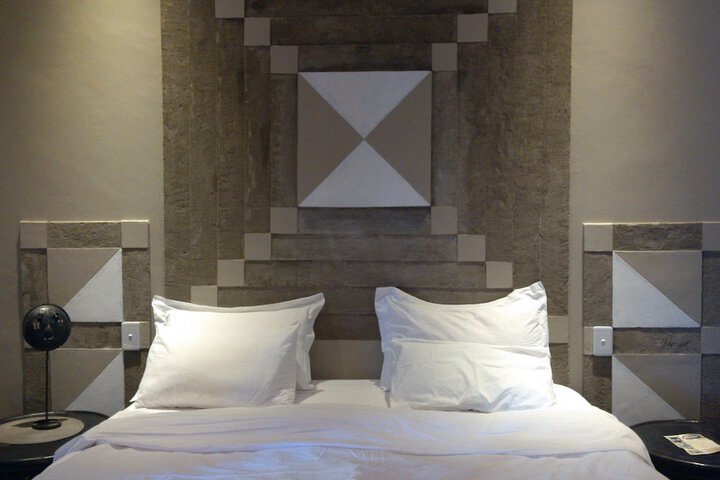 Room 7 of 22