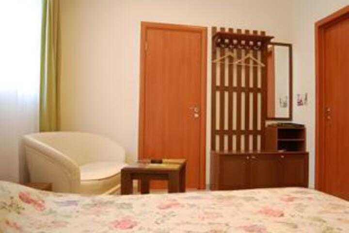 Suite Room