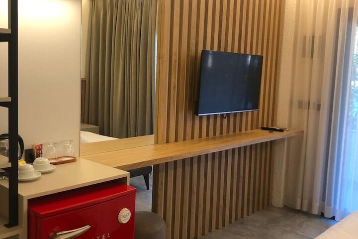 Room 19 of 81