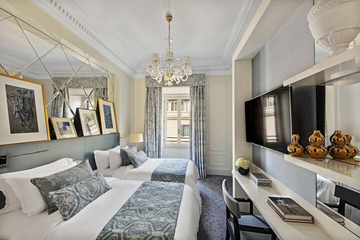 Room 56 of 202