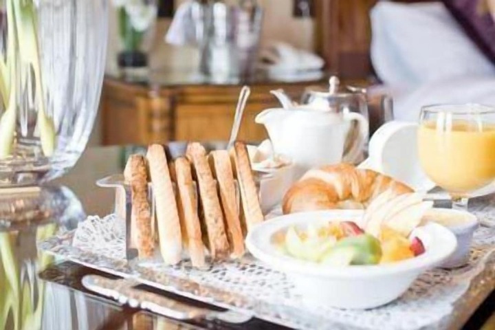 Breakfast/Coffee Service 49 of 67
