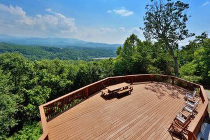 Sundeck 36 of 39