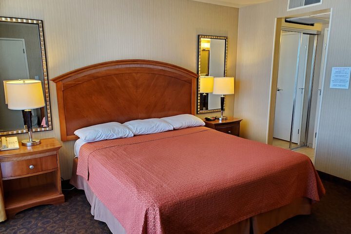 Room 8 of 46