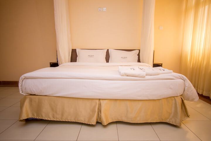 Room 18 of 51
