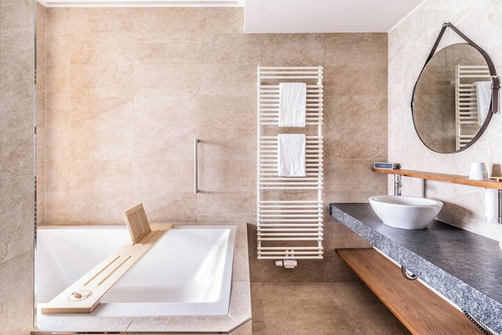 Bath Interior