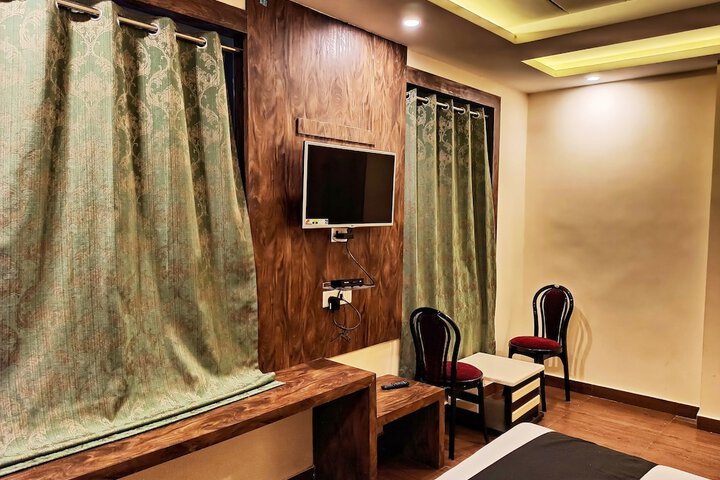 Room 4 of 21