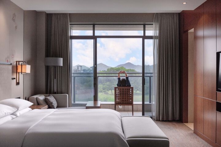 Room 26 of 149