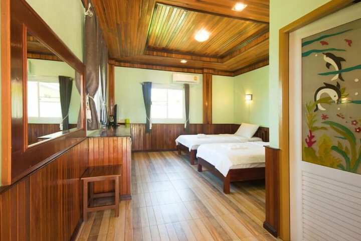 Room 15 of 67
