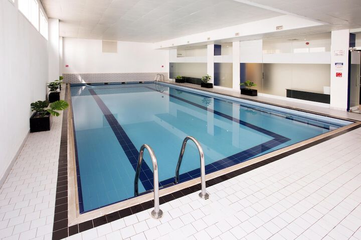 Pool 95 of 140