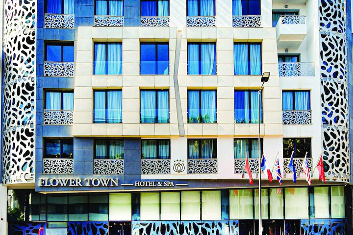Flower Town Hôtel & Spa