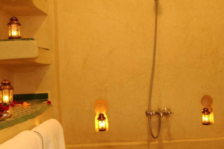 Clean Restrooms