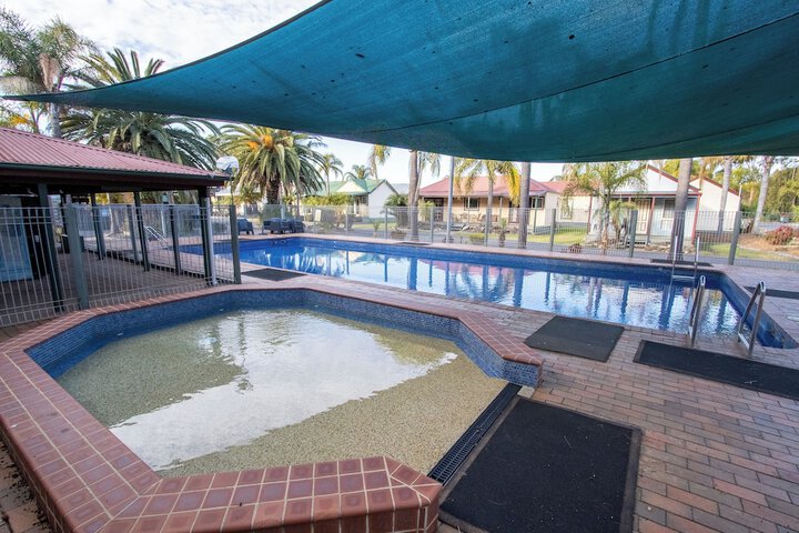 Pool 150 of 183