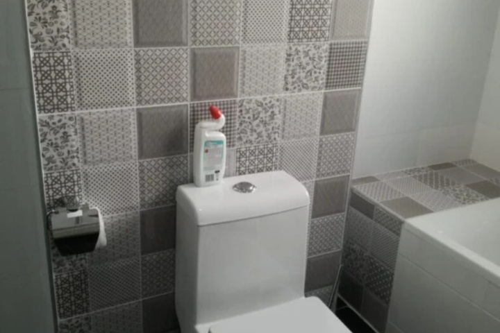 Room 10 of 21