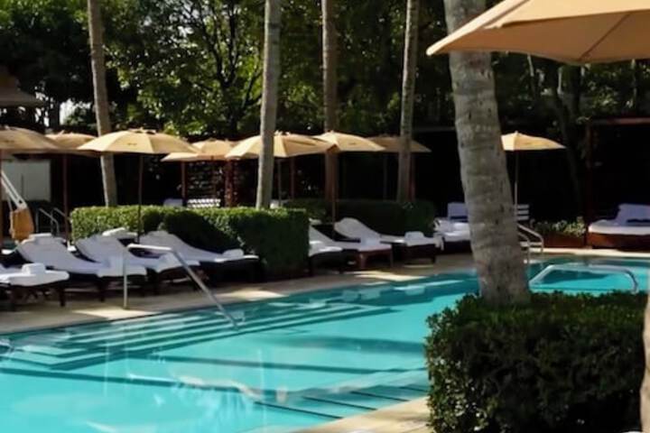 Pool 53 of 87