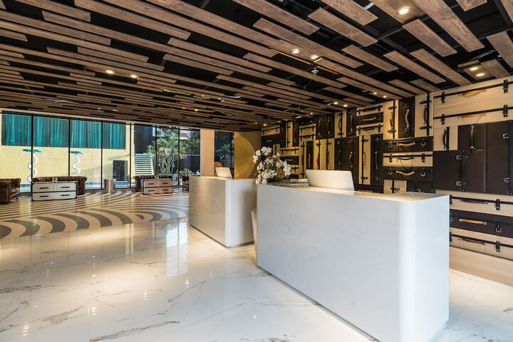Guest Lobby