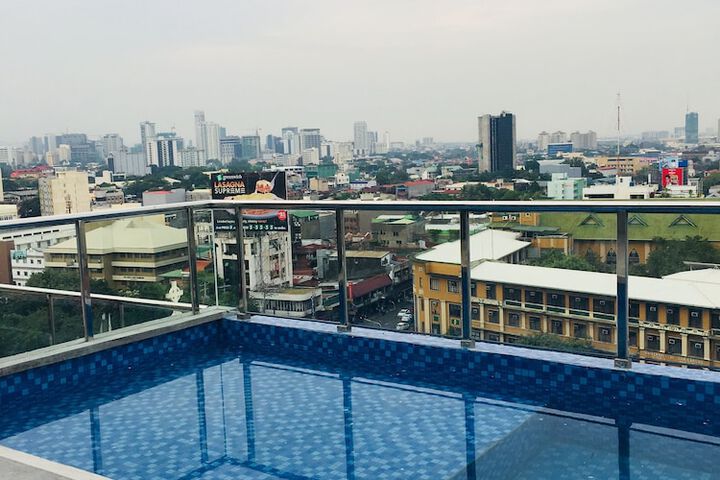 Pool 36 of 40