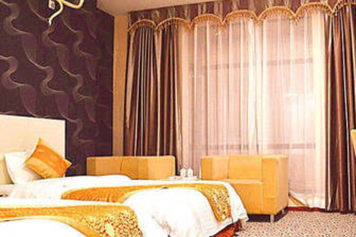 Room 42 of 71