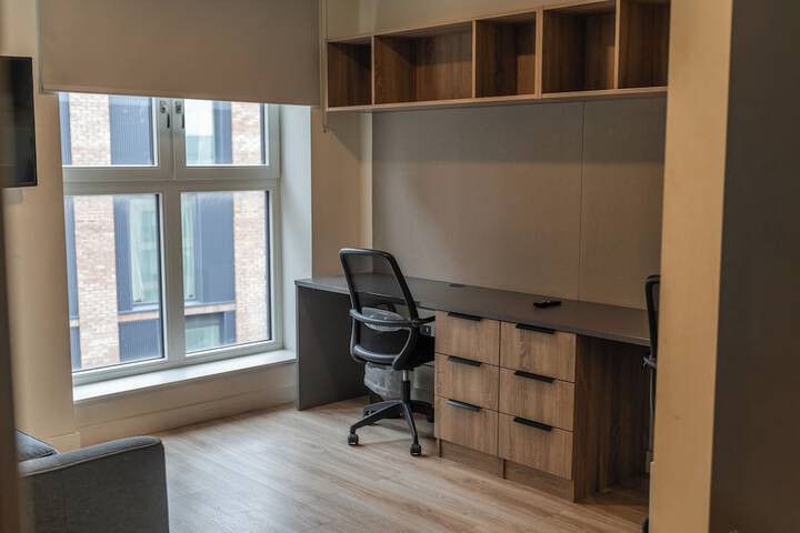 Room 12 of 21