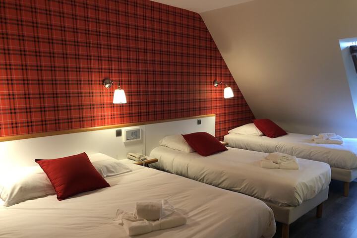 Room 5 of 21