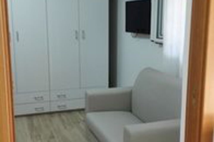 Room 19 of 52