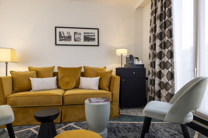 Room 45 of 86