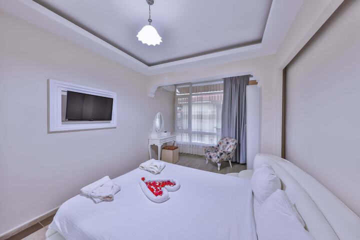 Room 10 of 53