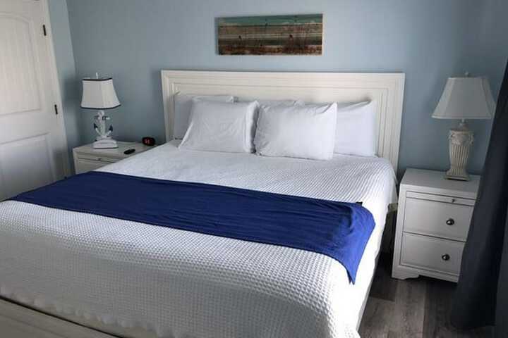 Room 21 of 173