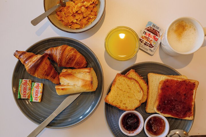Breakfast meal