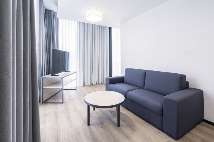 Room 7 of 14