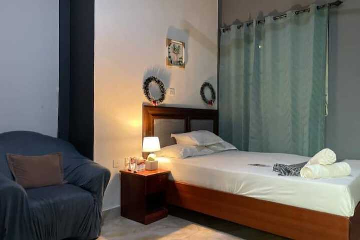 Room 2 of 14