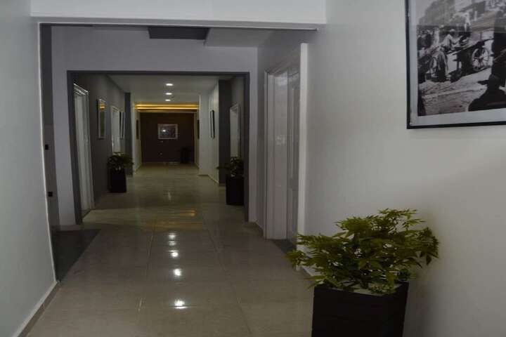 Ballroom/Hall 27 of 34