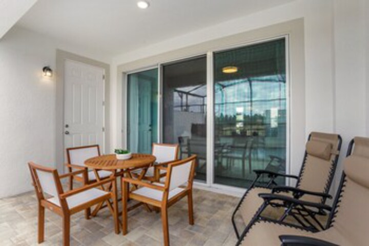 Terrace/Patio 4 of 74