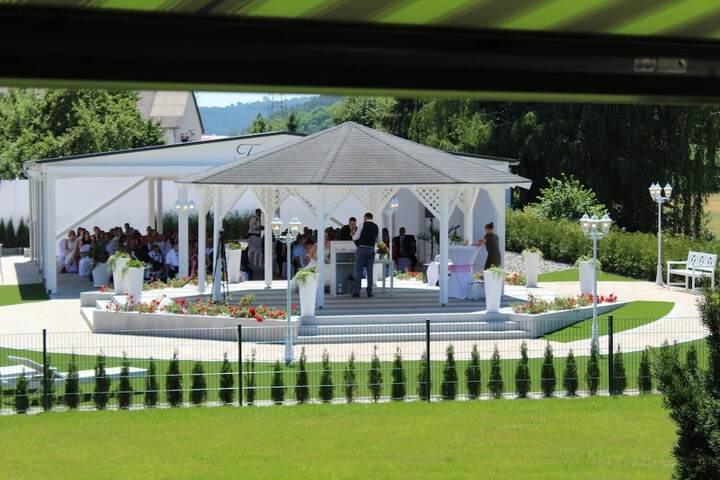Wedding/Banquet 18 of 22