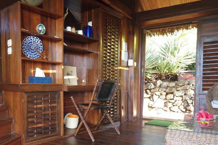 Room 3 of 87