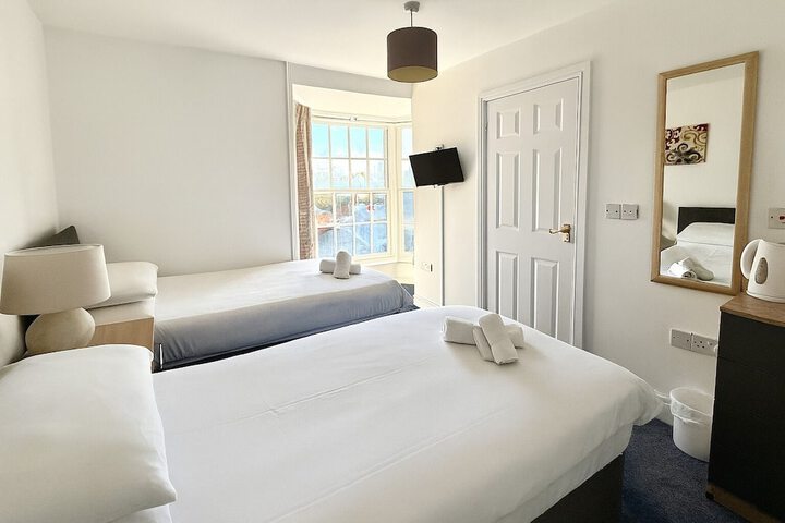 Room 4 of 21