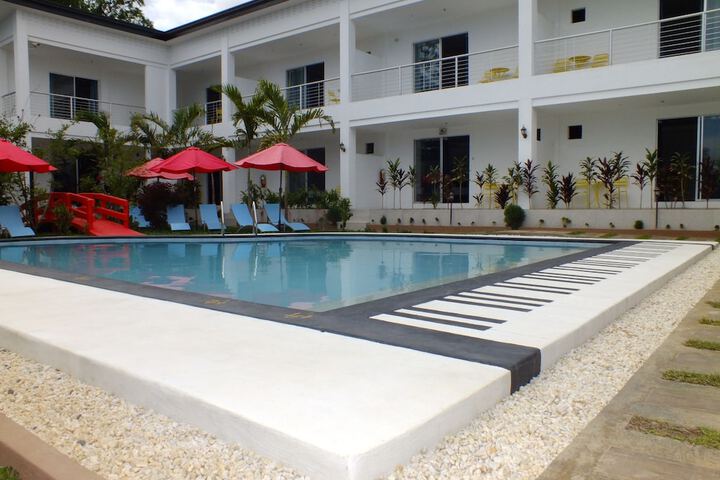 Pool 43 of 58