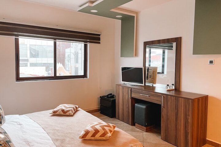Room 9 of 23
