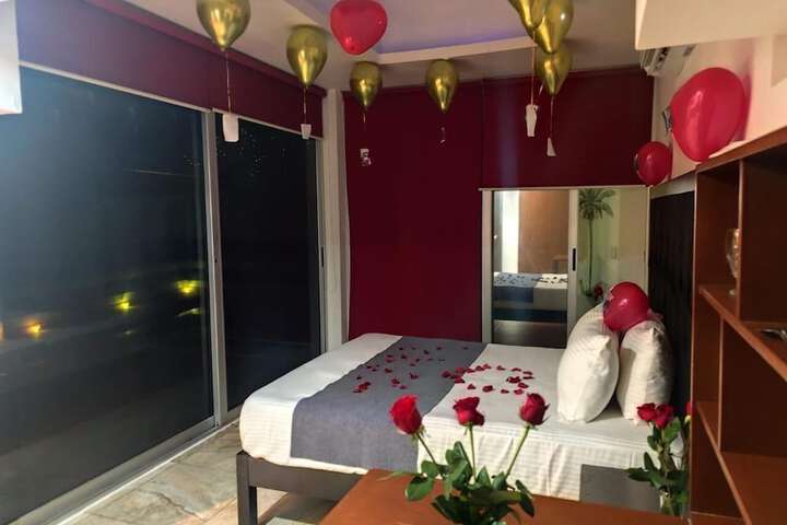 Room 15 of 52