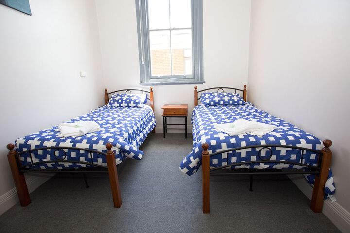 Room 6 of 35