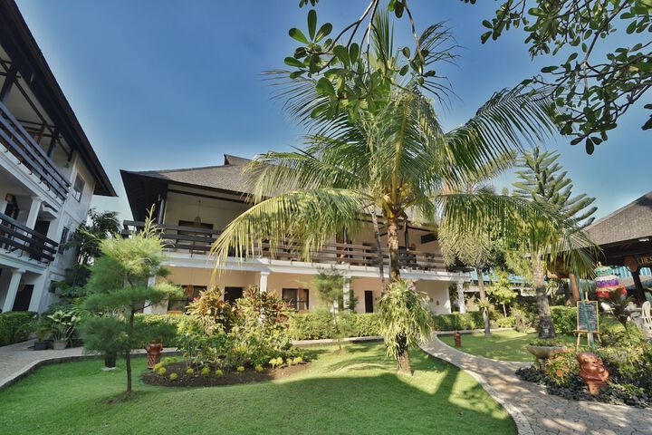 Exterior Photo