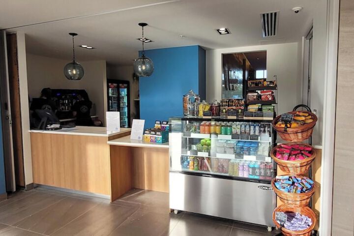 Breakfast/Coffee Service 56 of 78